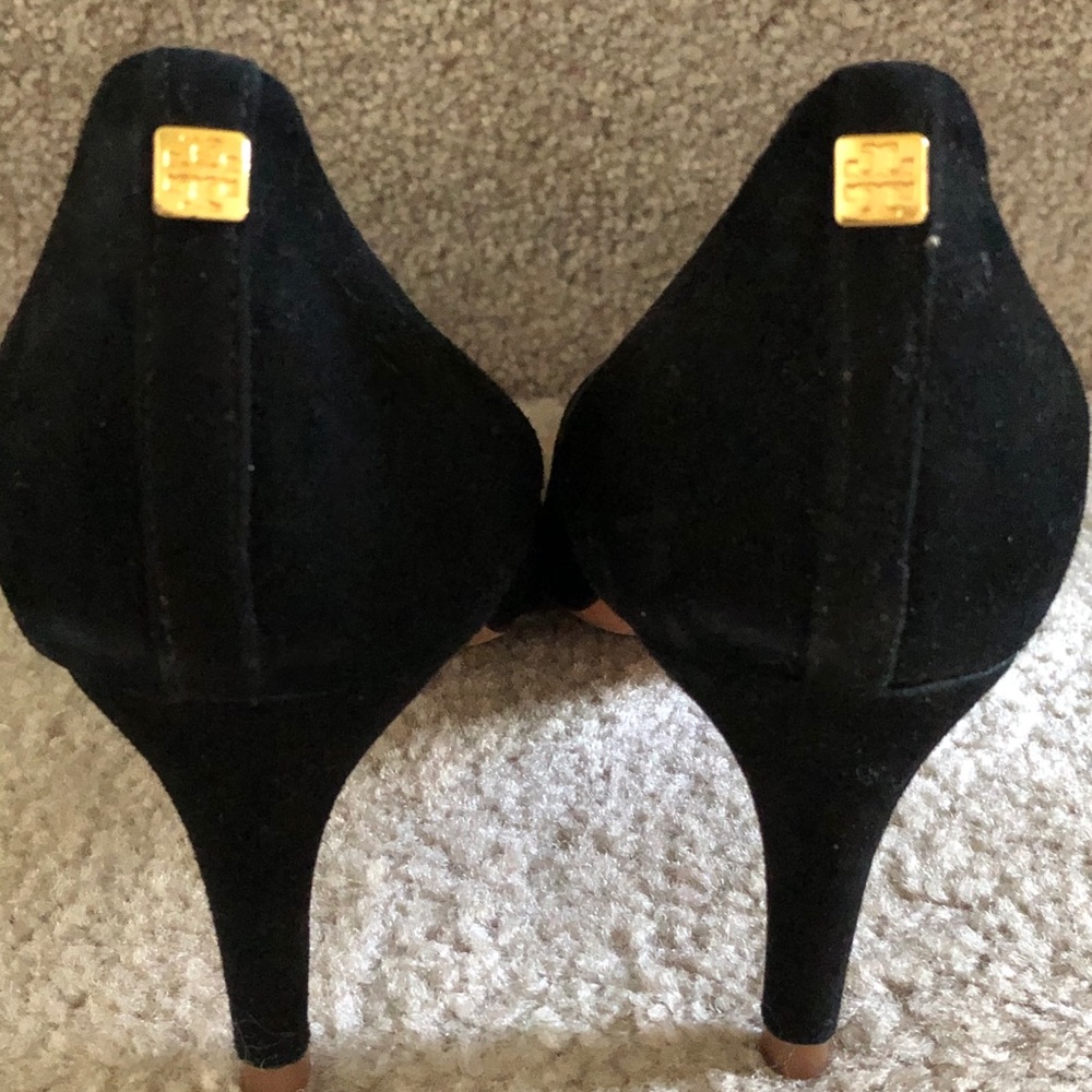 Tory Burch Black Pumps Suede, 7 1/2, 3” heel